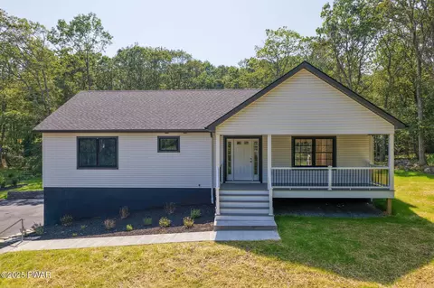 130 Oneida Way, Milford, PA 18337