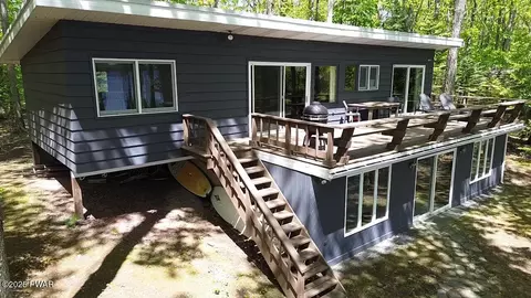 181 Whitney Lake Rd, Hawley, PA 18428