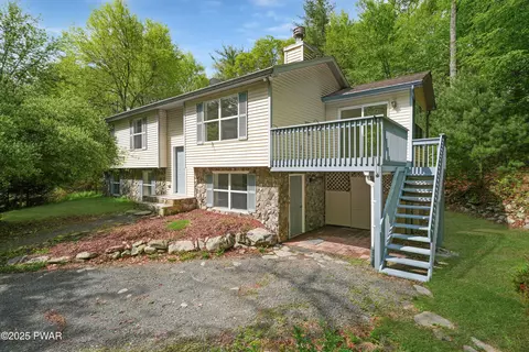 213 Myck Rd, Dingmans Ferry, PA 18328