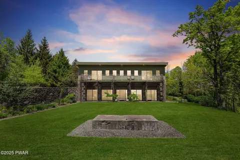80 Bush Rd, Pleasant Mount, PA 18453