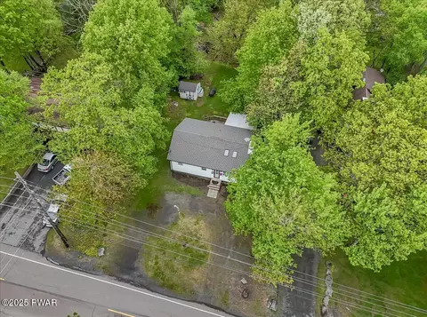 147 Spring Dr, Dingmans Ferry, PA 18328 photo 47