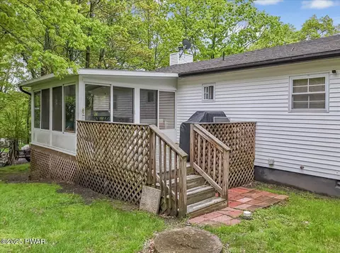 147 Spring Dr, Dingmans Ferry, PA 18328 photo 36