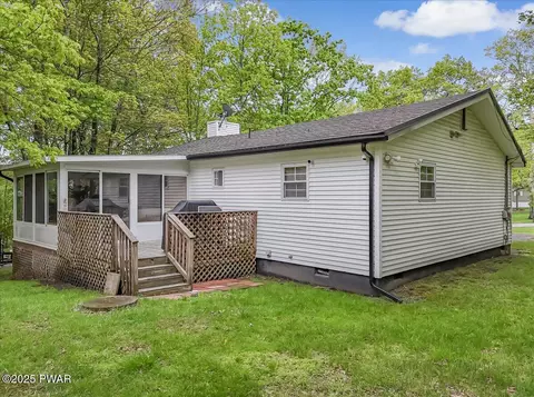 147 Spring Dr, Dingmans Ferry, PA 18328 photo 38