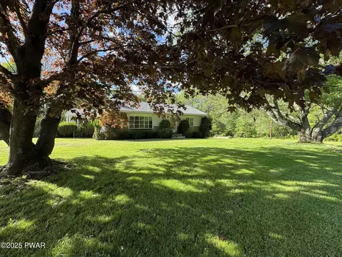 1611 Lake Ariel Hwy, Lake Ariel, PA 18436