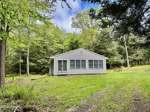 234 Coxton Lake Rd, Starrucca, PA 18462