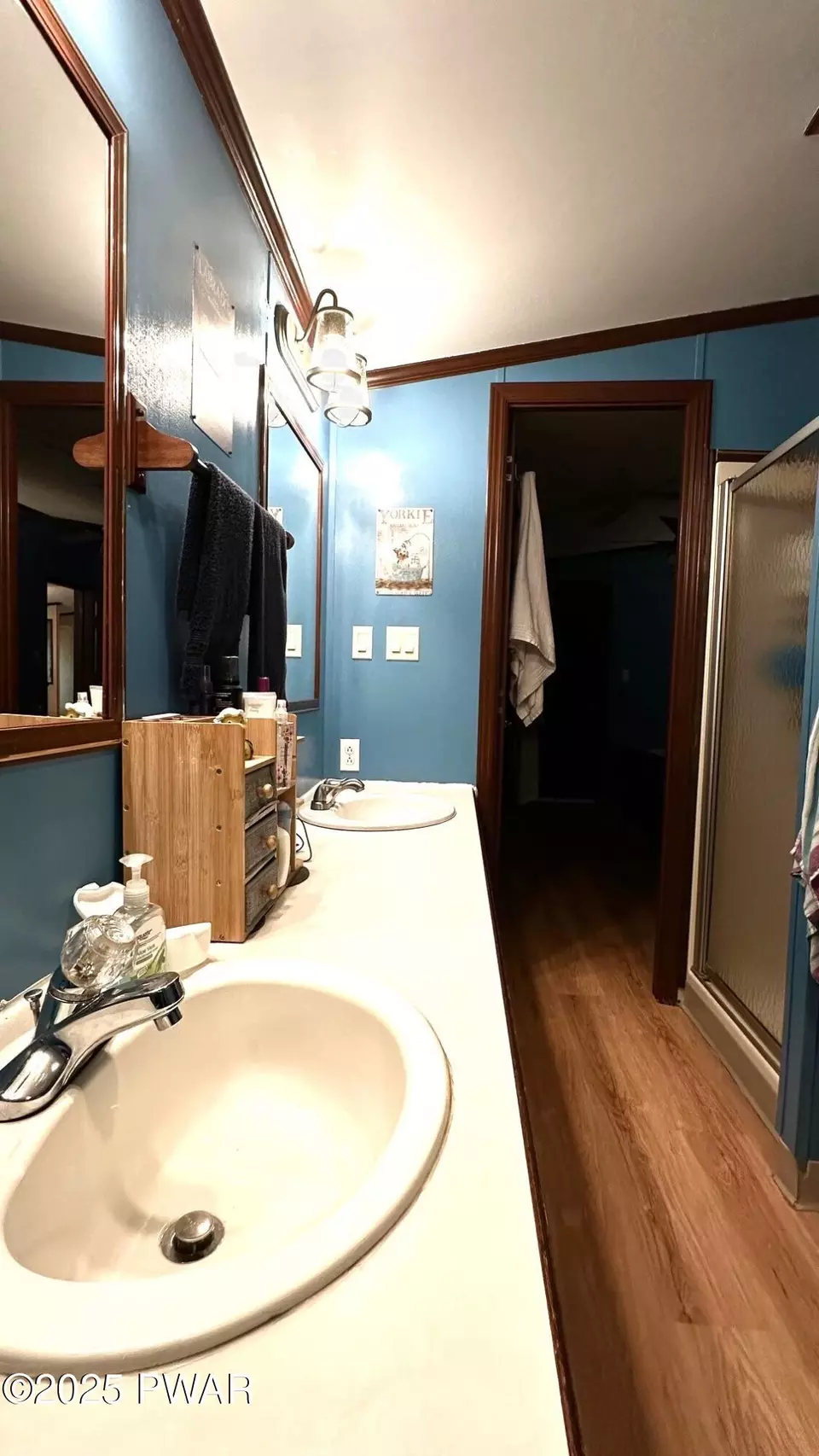 Bath - 10 Sutter Ct, Hawley, PA 18428 photo 4 of 5