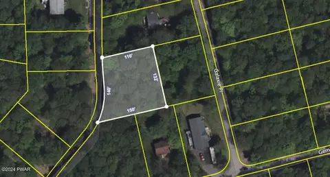 180 Apollo Dr, Gouldsboro, PA 18424