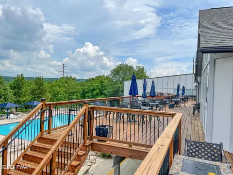 1086 Hampstead Rd, Bushkill, PA 18324 photo 53