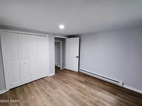 Bedroom - 104 Radcliff Rd, Bushkill, PA 18324 photo 4 of 4