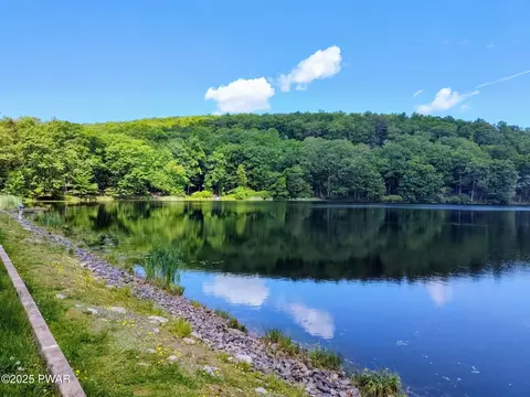 View/Area - 104 Radcliff Rd, Bushkill, PA 18324 photo 3 of 3