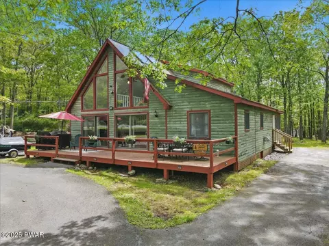 173 Paper Birch, Tafton, PA 18464