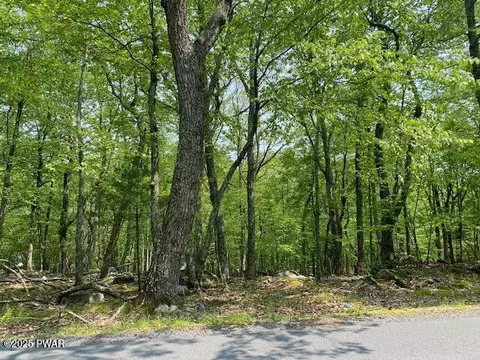 Arrowood, Milford, PA 18337