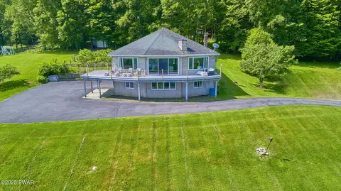 308 Valley Ridge Rd, Honesdale, PA 18431