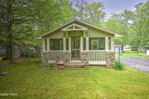 Exterior - 121 Ness Rd, Dingmans Ferry, PA 18328 photo 9 of 11