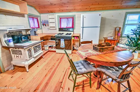 Kitchen - 121 Ness Rd, Dingmans Ferry, PA 18328 photo 2 of 4