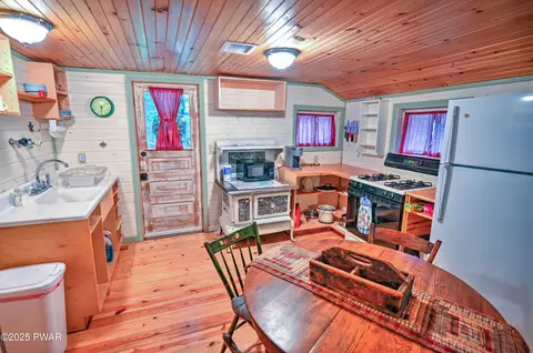 Kitchen - 121 Ness Rd, Dingmans Ferry, PA 18328 photo 1 of 4