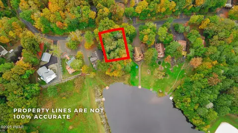 1024 Beaver Lake Dr, Lake Ariel, PA 18436