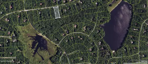 Seneca Drive Drive, Milford, PA 18337