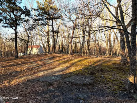 lot9 A Sandstone Dr, Dingmans Ferry, PA 18328