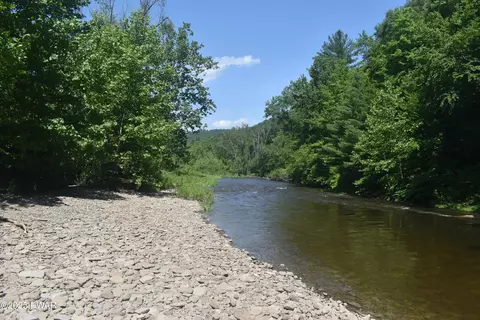 Pine Mill Road, Equinunk, PA 18417