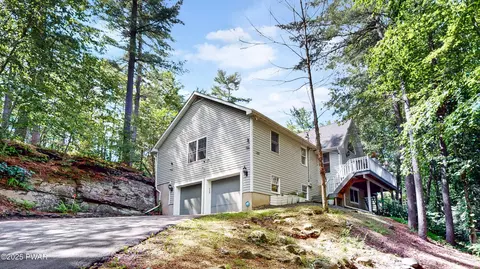 785 Milford Rd, Dingmans Ferry, PA 18328
