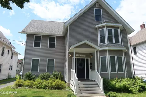 1226 Dyberry Pl, Honesdale, PA 18431