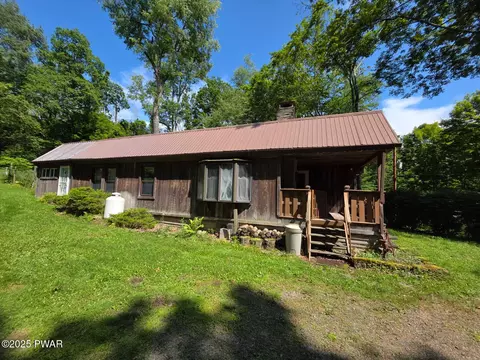 2229 Mccarthy Rd, Nicholson, PA 18446