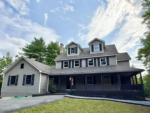 101 Lyle Rd, Milford, PA 18337