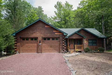 1010 Lotus Ter, Lake Ariel, PA 18436