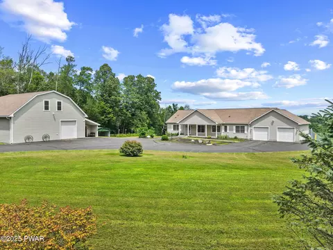 1860 Ravnikar Rd, Forest City, PA 18421