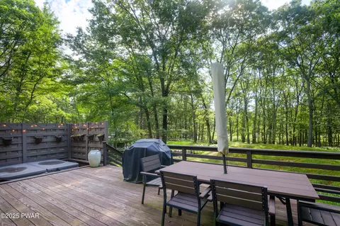 130 Ruffed Grouse Rd, Bushkill, PA 18324 photo 32