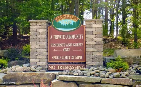 lot144 Indian Dr, Greentown, PA 18426