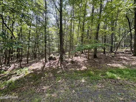 lot557 Eastwood Cir, Hawley, PA 18428