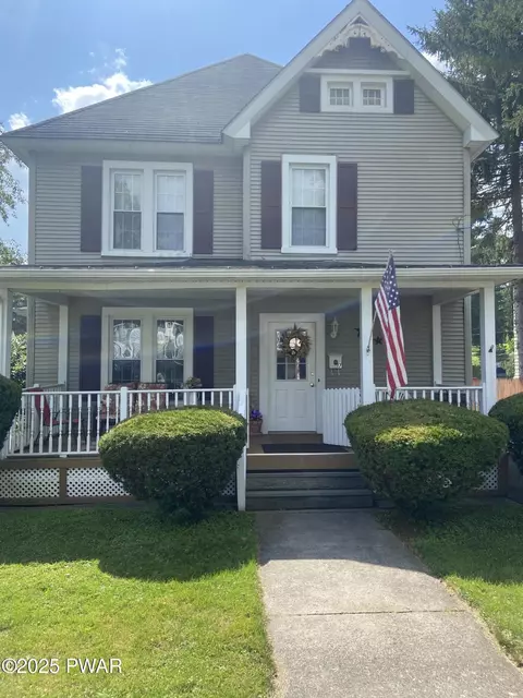 17 Center St, Deposit, NY 13754