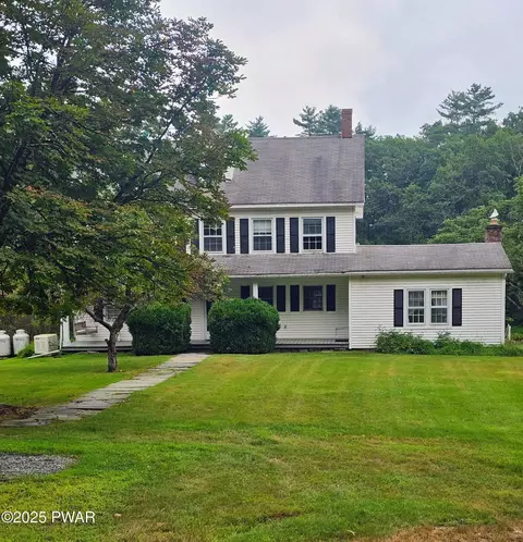 130 German Hill Rd, Shohola, PA 18458