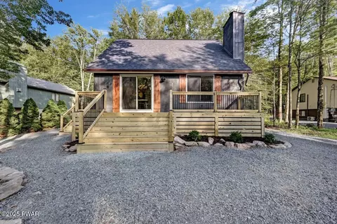 108 Rockway Rd, Lake Ariel, PA 18436
