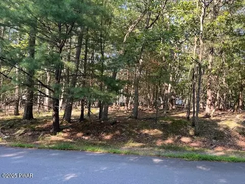 Redwood Lot 53 Road, Milford, PA 18337