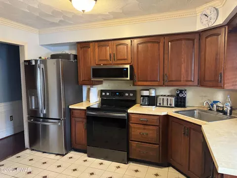 Kitchen - 188 Drakes Ln, Old Forge, PA 18518 photo 2 of 2