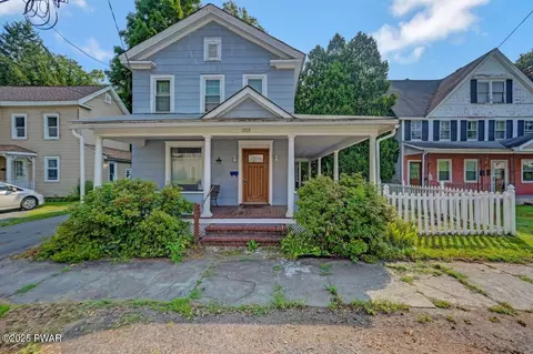 1223 Dyberry Pl, Honesdale, PA 18431