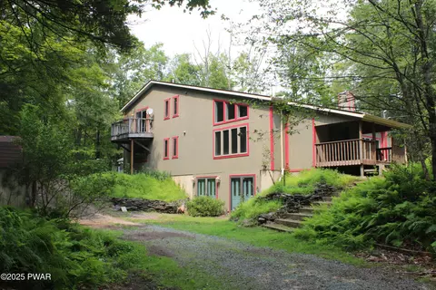 145 Daffodil Dr, Newfoundland, PA 18445