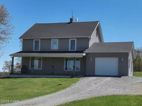 410 Swamp Brook Rd, Hawley, PA 18428