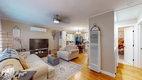 106 Fox Ct, Dingmans Ferry, PA 18328