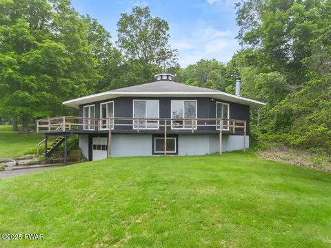 93 Cross Rd, Patterson, NY 12563