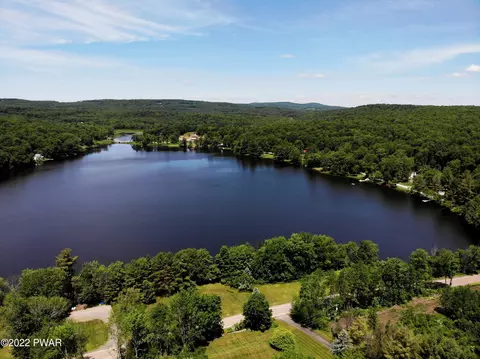 Stockport Tpke & Como Rd, Lake Como, PA 18437