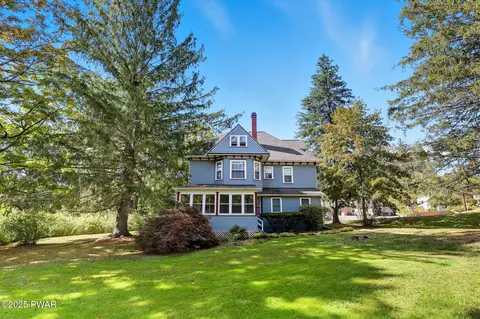 2040 Roosevelt Hwy, Honesdale, PA 18431