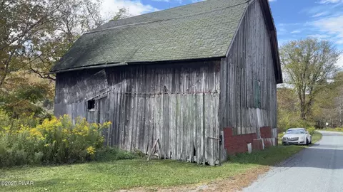 494 Shadigee Creek Rd, Starrucca, PA 18462