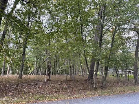 lot344 Sec 4 Lakewood Dr, Milford, PA 18337