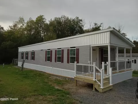19 Evergreen Mhp, Jefferson Township, PA 18436