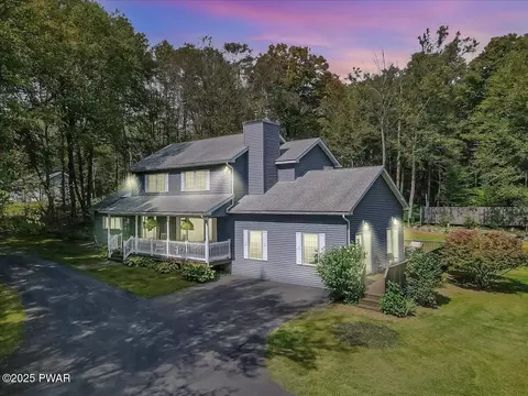 37 Timbertop Trl, Newfoundland, PA 18445