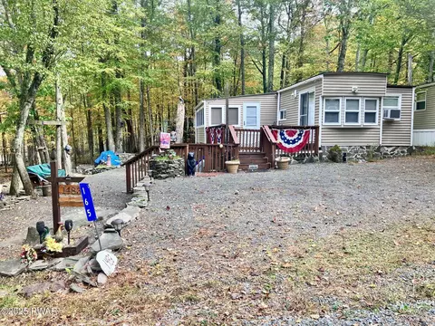 165 Deer Run, Milford, PA 18337